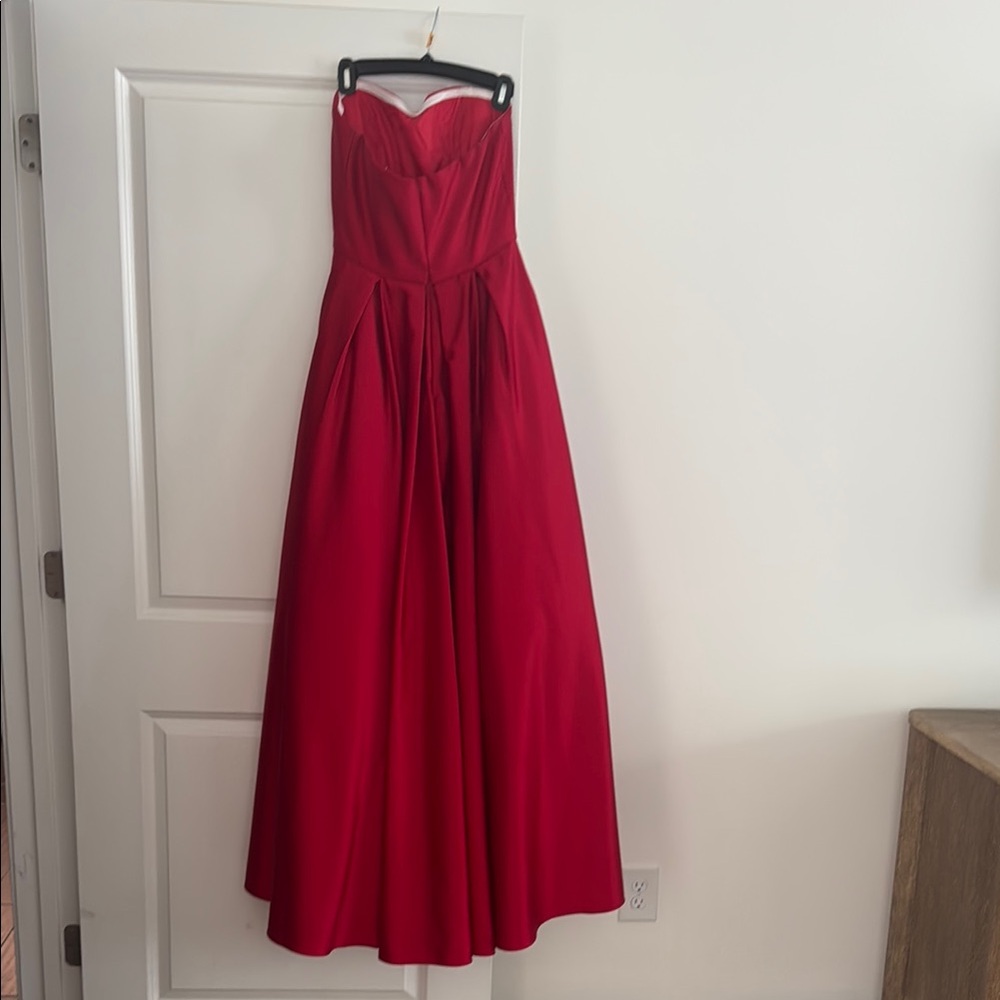 Red Strapless Evening Gown/Prom Dress - Picture 2 of 4